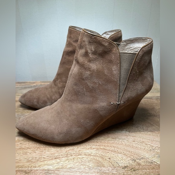 Jean-Michel Cazabat Suede Booties Sz 37.5 - Picture 5 of 11
